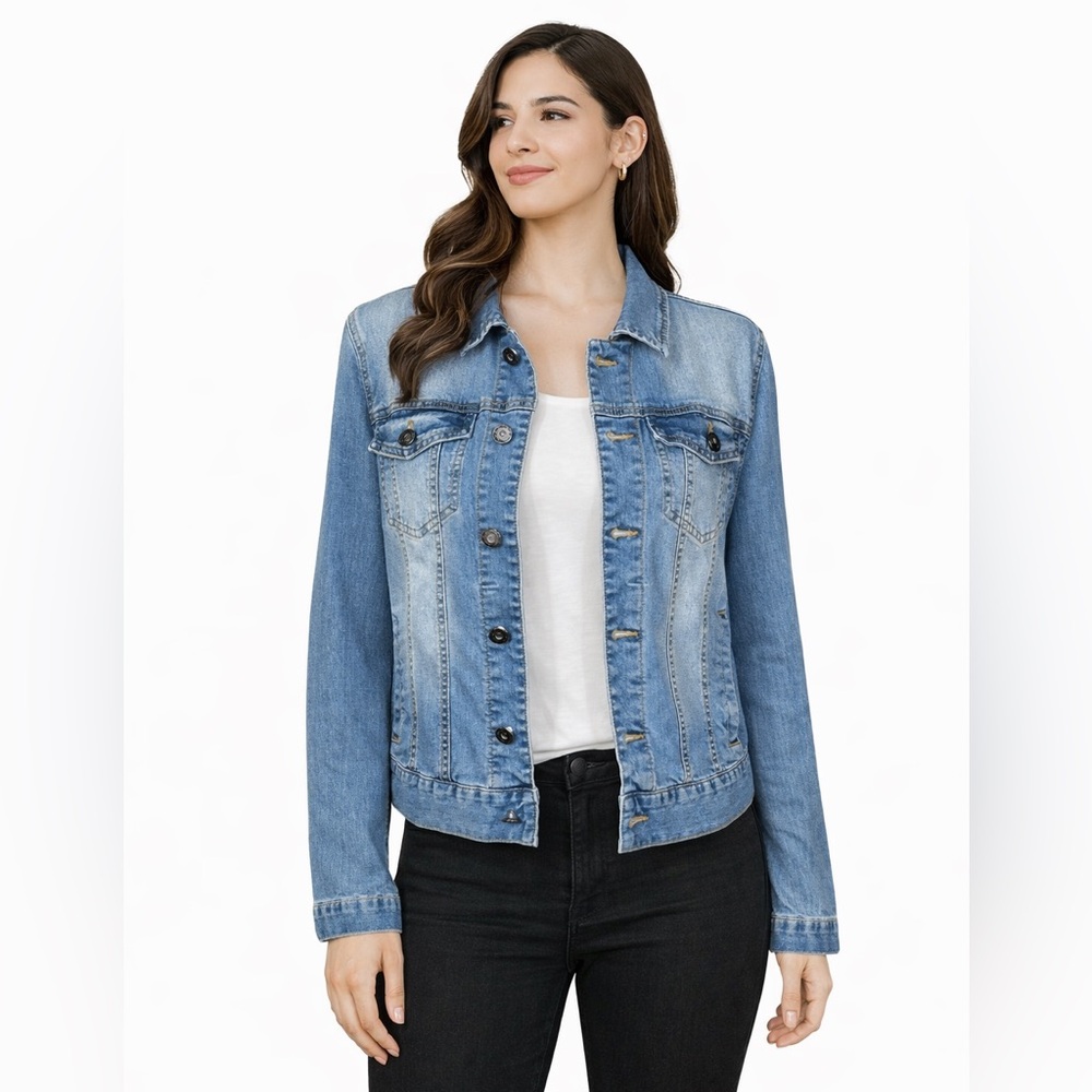 Love Tree Light Blue Denim Jacket - M